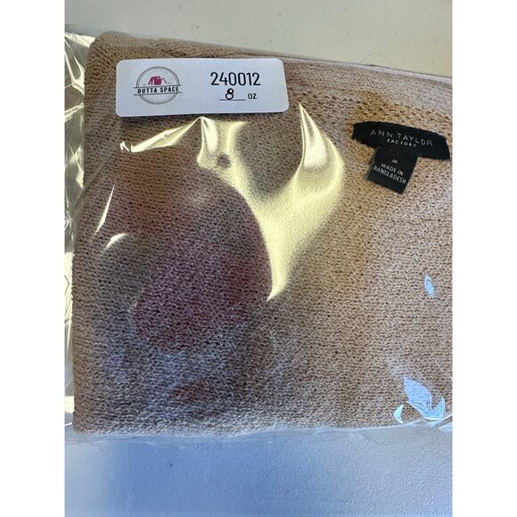 Ann Taylor Factory Fashion Sweater Vest - Picture 7 of 7